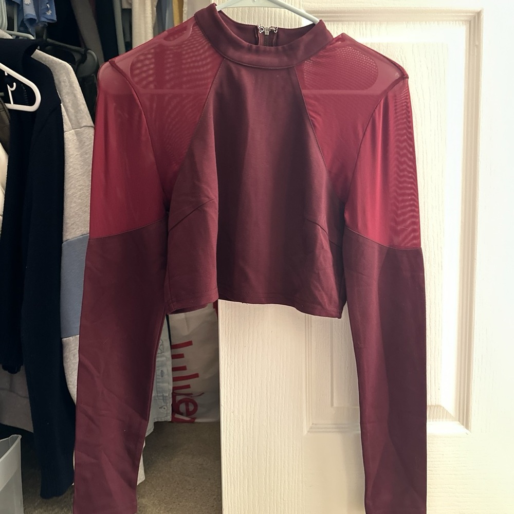 Burgundy Windsor crop top.